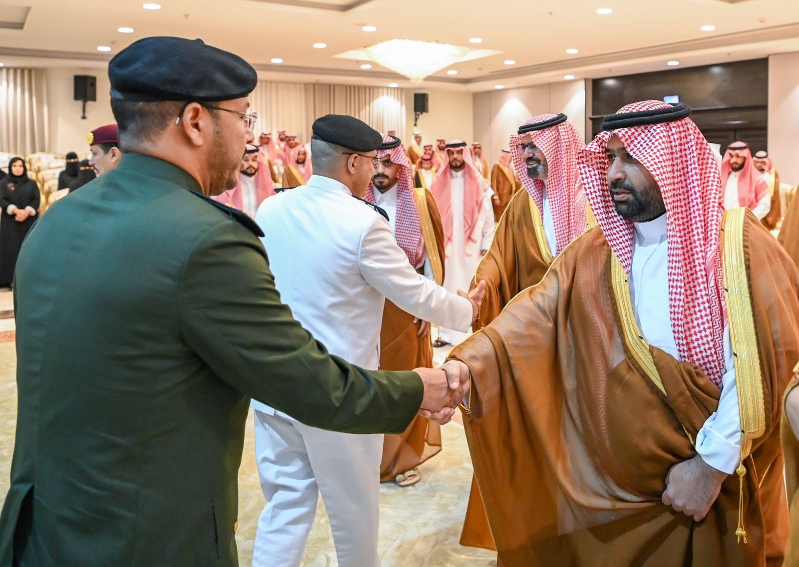 أمير جازان ونائبه يستقبلان المهنئين بمناسبة حلول شهر رمضان#أمير #جازان #ونائبه #يستقبلان #المهنئين #بمناسبة #حلول #شهر #رمضان