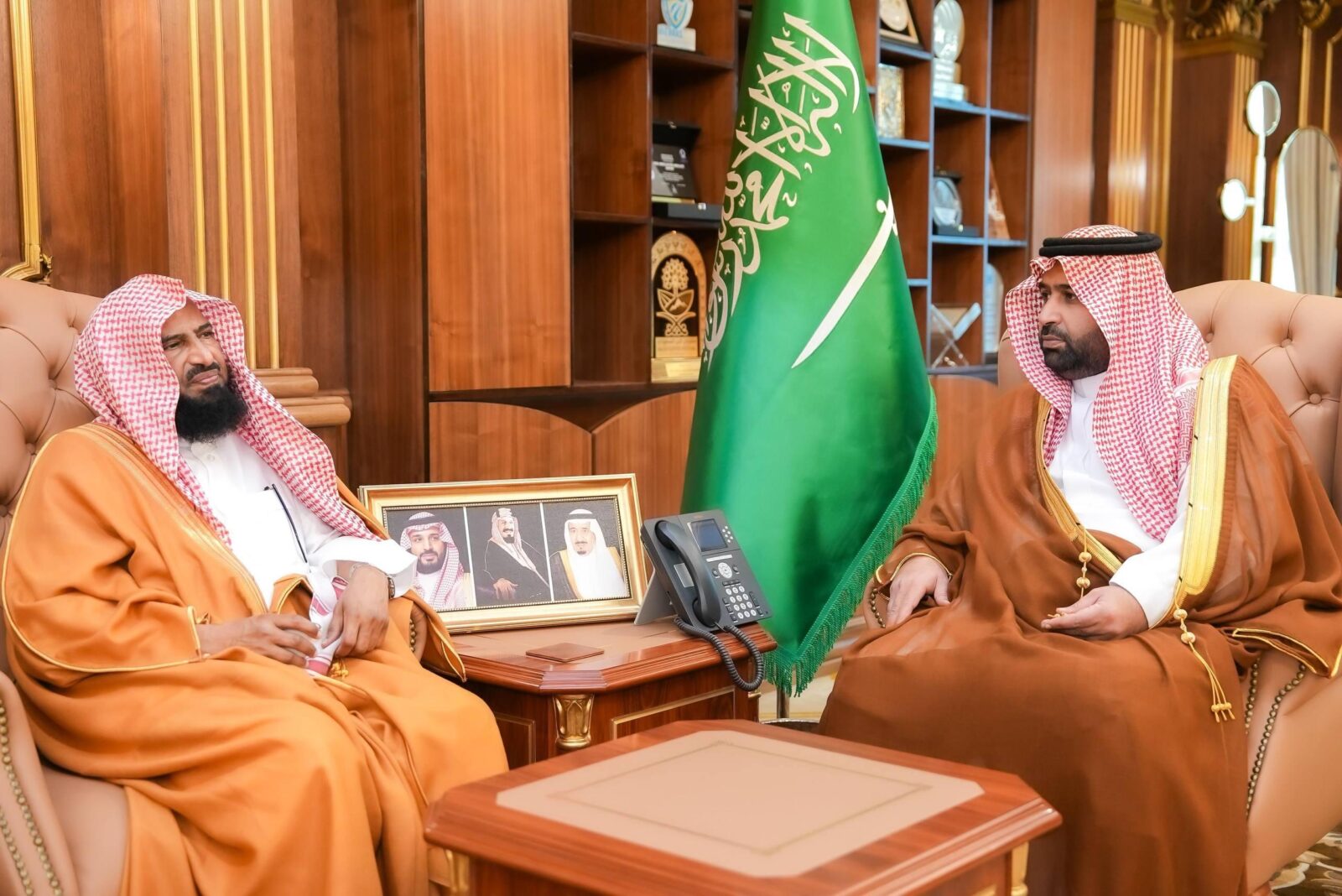 أمير جازان يستقبل مفوض الإفتاء لمنطقتي جازان وعسير#أمير #جازان #يستقبل #مفوض #الإفتاء #لمنطقتي #جازان #وعسير