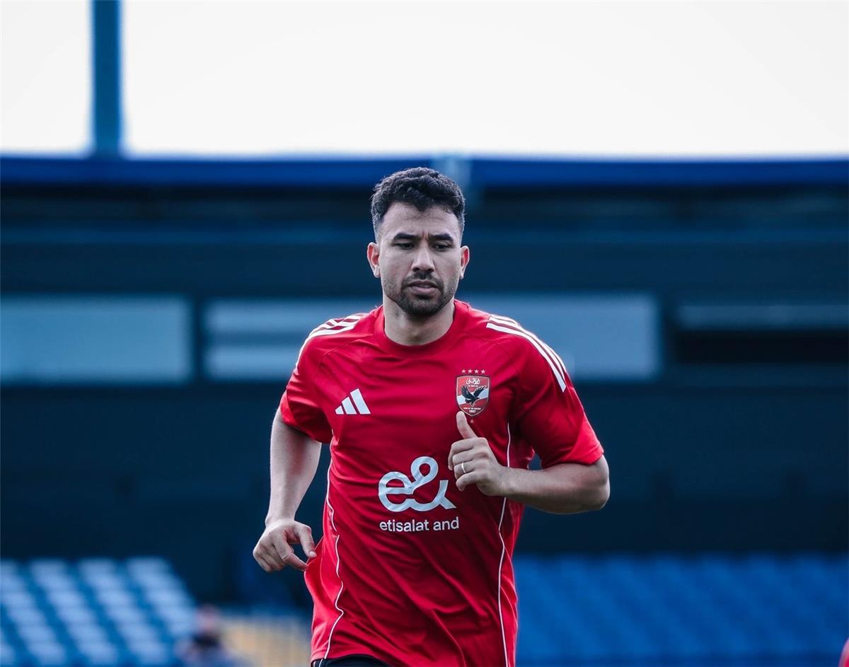 إصابة تريزيجيه بشد في العضلة الخلفية وبدء البرنامج التأهيلي – كل الكورة#إصابة #تريزيجيه #بشد #في #العضلة #الخلفية #وبدء #البرنامج #التأهيلي #كل #الكورة