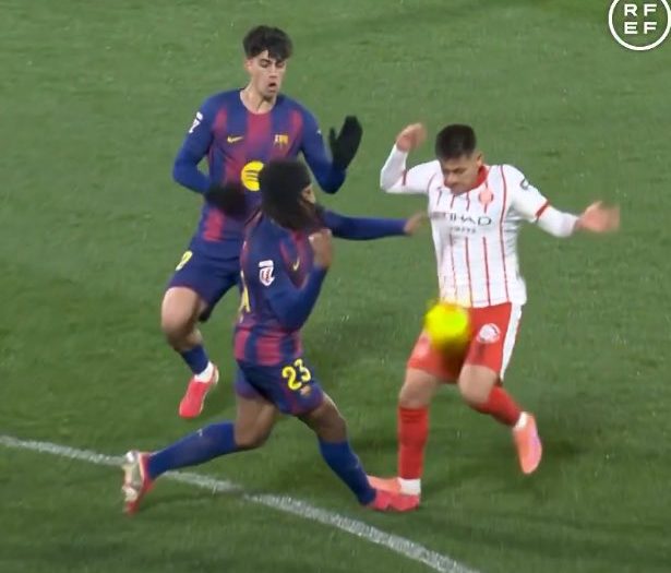 الاتحاد الإسباني يثير الجدل بعد إخفاء تسجيل هدف جيرونا عن الحكام |تفاصيل#الاتحاد #الإسباني #يثير #الجدل #بعد #إخفاء #تسجيل #هدف #جيرونا #عن #الحكام #تفاصيل