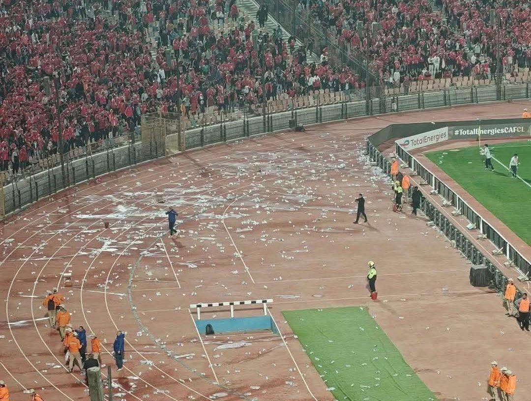 الجيش الملكي يدين إلقاء جماهير الأهلي زجاجات المياه ويطالب بعقوبات فورية من الكاف#الجيش #الملكي #يدين #إلقاء #جماهير #الأهلي #زجاجات #المياه #ويطالب #بعقوبات #فورية #من #الكاف