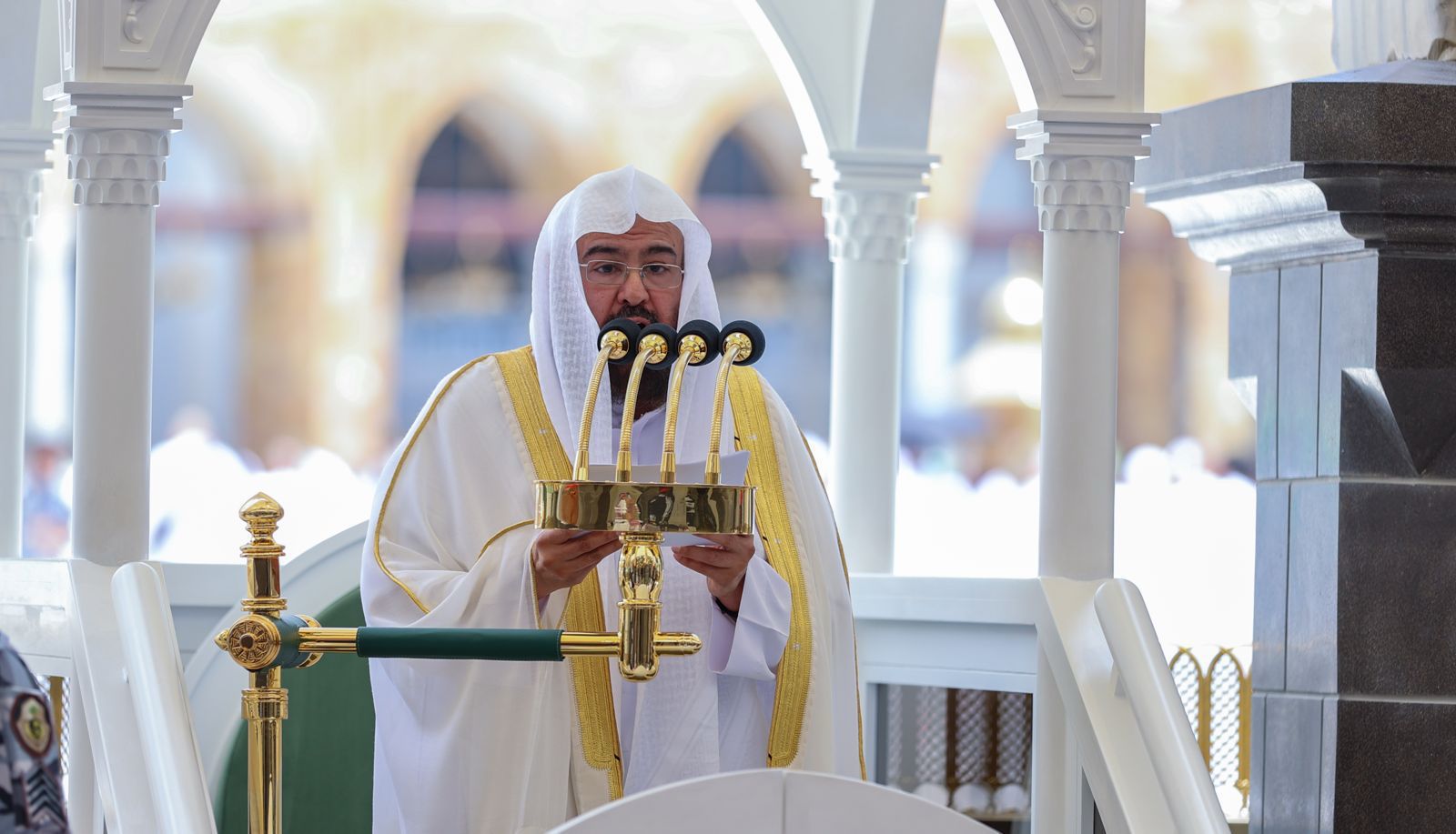 "السديس" يحثّ على أداء صلاة الاستسقاء يوم غدٍ الخميس#السديس #يحث #على #أداء #صلاة #الاستسقاء #يوم #غد #الخميس