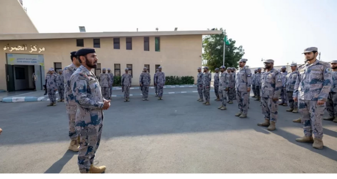 المدير العام لحرس الحدود يتفقد القطاعات والوحدات البرية والبحرية في مكة المكرمة#المدير #العام #لحرس #الحدود #يتفقد #القطاعات #والوحدات #البرية #والبحرية #في #مكة #المكرمة