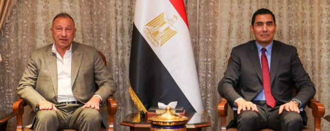 لقطات من زيارة مجلس إدارة النادي الأهلي للكابتن جوهر نبيل وزير الشباب والرياضة#لقطات #من #زيارة #مجلس #إدارة #النادي #الأهلي #للكابتن #جوهر #نبيل #وزير #الشباب #والرياضة