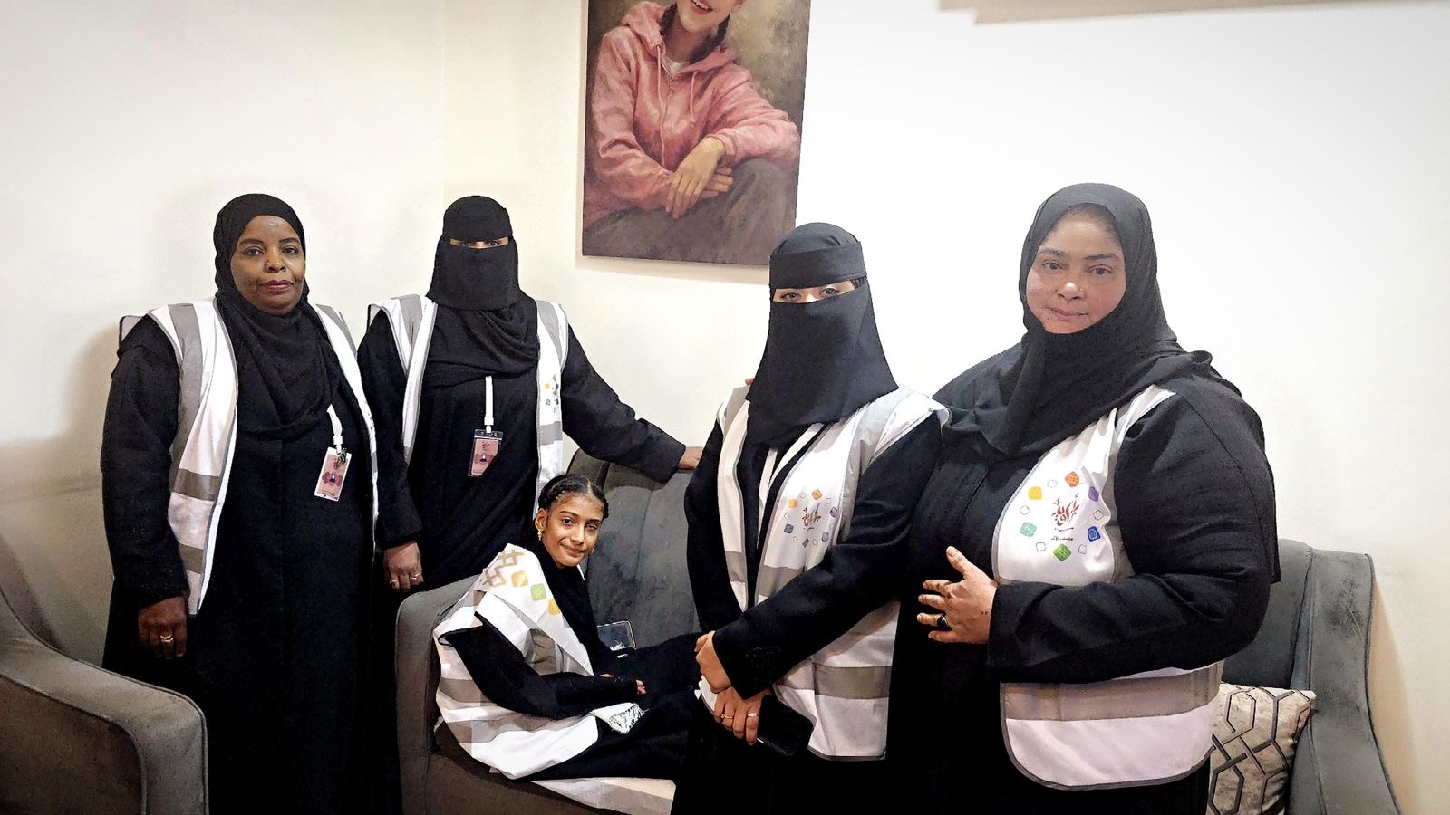 أجاويد 4 تقف إنسانيًا مع طفلة فقدت أسرتها في منطقة القصيم#أجاويد #تقف #إنسانيا #مع #طفلة #فقدت #أسرتها #في #منطقة #القصيم