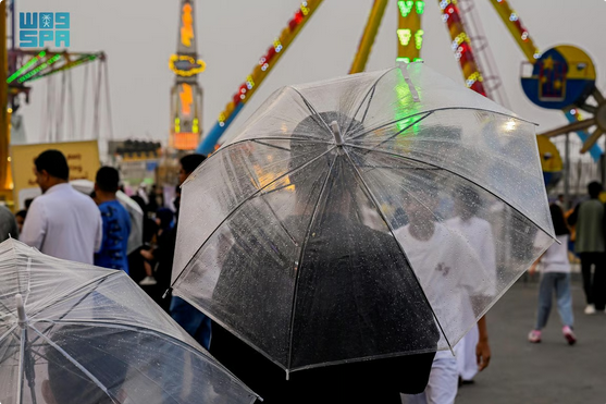 أمطار غزيرة وبَرَد ينعشان أجواء الربيع في الباحة ويجذبان الزوار#أمطار #غزيرة #وبرد #ينعشان #أجواء #الربيع #في #الباحة #ويجذبان #الزوار