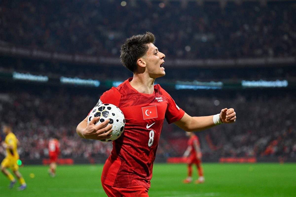 جولر يصنع ويقود تركيا للتأهل لنهائي الملحق الأوروبي المؤهل لكأس العالم#جولر #يصنع #ويقود #تركيا #للتأهل #لنهائي #الملحق #الأوروبي #المؤهل #لكأس #العالم