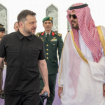 رئيس أوكرانيا يغادر جدة ونائب أمير مكة في مقدمة مودعيه#رئيس #أوكرانيا #يغادر #جدة #ونائب #أمير #مكة #في #مقدمة #مودعيه