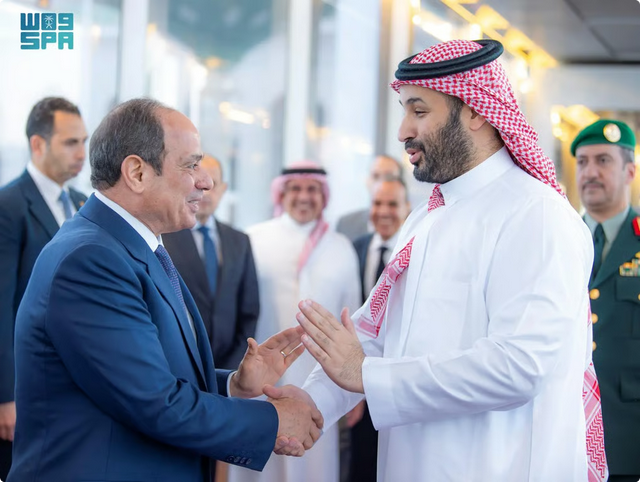 رئيس جمهورية مصر العربية يغادر جدة وسمو ولي العهد في مقدمة مودعيه#رئيس #جمهورية #مصر #العربية #يغادر #جدة #وسمو #ولي #العهد #في #مقدمة #مودعيه