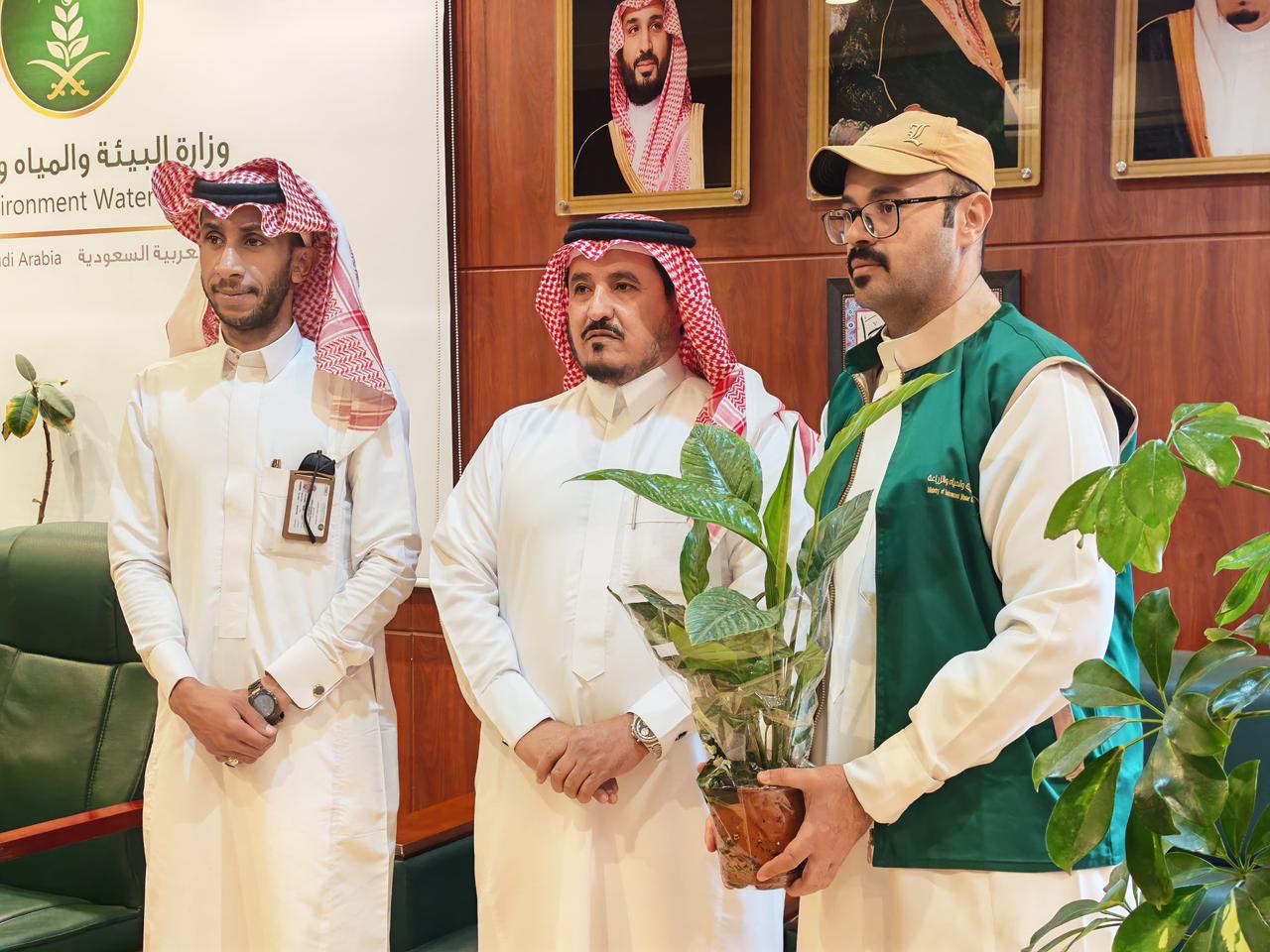 زراعة عسير تطلق مبادرة “مكاتبنا تزدهر”#زراعة #عسير #تطلق #مبادرة #مكاتبنا #تزدهر