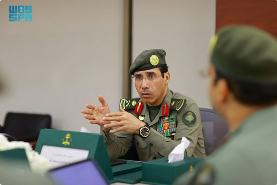 مدير عام الجوازات يرأس اجتماع اللجنة العليا لدعم التحول الرقمي وتعزيز الامتثال#مدير #عام #الجوازات #يرأس #اجتماع #اللجنة #العليا #لدعم #التحول #الرقمي #وتعزيز #الامتثال