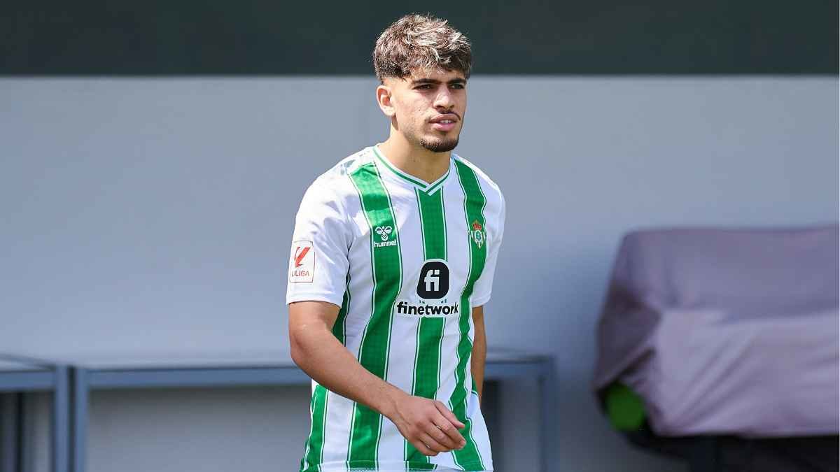 ممر شرفي في بيتيس لتكريم نجمي المغرب بعد التتويج القاري – كل الكورة#ممر #شرفي #في #بيتيس #لتكريم #نجمي #المغرب #بعد #التتويج #القاري #كل #الكورة