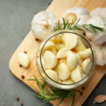 هيئة الغذاء والدواء تحذر من تعارض الثوم مع أدوية الضغط والسكري ومضادات التخثر#هيئة #الغذاء #والدواء #تحذر #من #تعارض #الثوم #مع #أدوية #الضغط #والسكري #ومضادات #التخثر