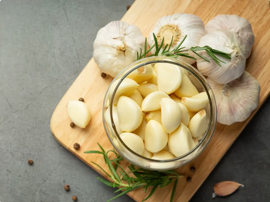 هيئة الغذاء والدواء تحذر من تعارض الثوم مع أدوية الضغط والسكري ومضادات التخثر#هيئة #الغذاء #والدواء #تحذر #من #تعارض #الثوم #مع #أدوية #الضغط #والسكري #ومضادات #التخثر