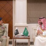 وزير الدفاع السعودي يبحث مع قائد الجيش الباكستاني تطورات الاعتداءات الإيرانية#وزير #الدفاع #السعودي #يبحث #مع #قائد #الجيش #الباكستاني #تطورات #الاعتداءات #الإيرانية