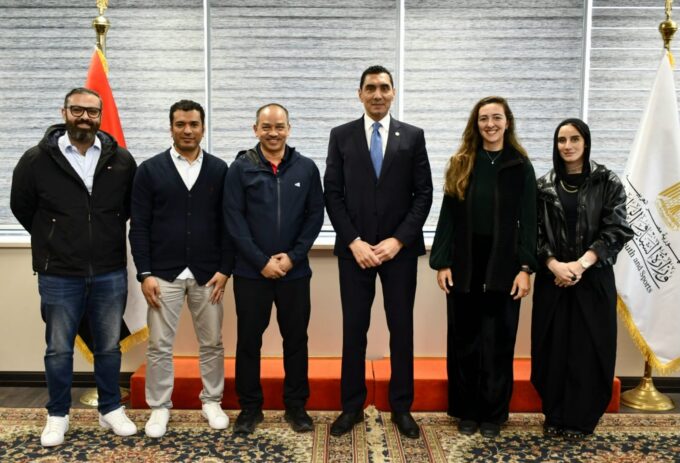 وزير الرياضة يستقبل وفد الاتحاد الدولي للريشة الطائرة لبحث استضافة بطولة العالم 2026#وزير #الرياضة #يستقبل #وفد #الاتحاد #الدولي #للريشة #الطائرة #لبحث #استضافة #بطولة #العالم