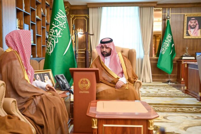 أمير جازان يستقبل مدير فرع الشؤون الإسلامية ويُدشِّن برنامج "مسؤولية الأسرة"#أمير #جازان #يستقبل #مدير #فرع #الشؤون #الإسلامية #ويدشن #برنامج #مسؤولية #الأسرة