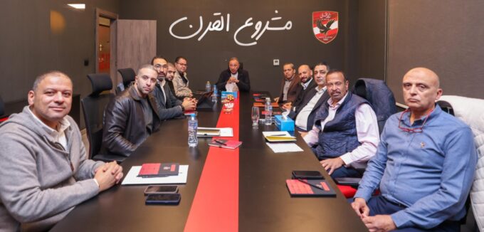 الخطيب يبحث تطورات استاد الأهلي وخطة التوسع في المحافظات – كل الكورة#الخطيب #يبحث #تطورات #استاد #الأهلي #وخطة #التوسع #في #المحافظات #كل #الكورة