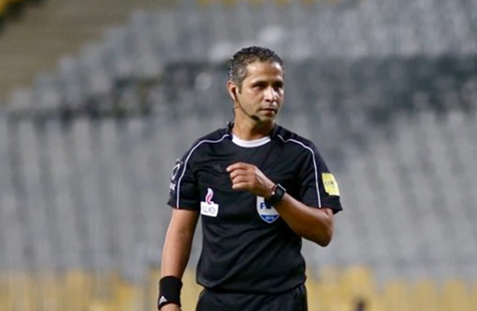 محمود عاشور حكماً لتقنية الفيديو في مواجهة صن دوانز والترجي – كل الكورة#محمود #عاشور #حكما #لتقنية #الفيديو #في #مواجهة #صن #دوانز #والترجي #كل #الكورة