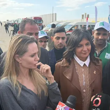 أنجلينا جولي من رفح: ما شاهدته من قصص فلسطينيين يفوق الوصف