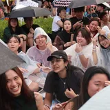 Kami Merasa Dipeluk Taylor Swift